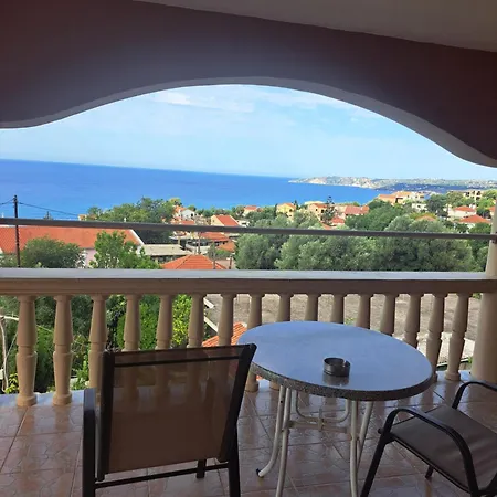 Marinos At Lourdata Village Apartamento *