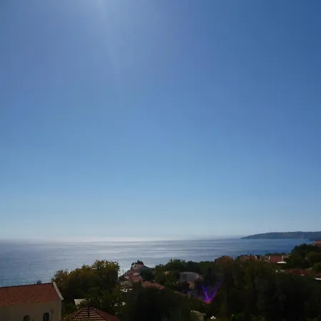 Marinos At Lourdata Village Apartment